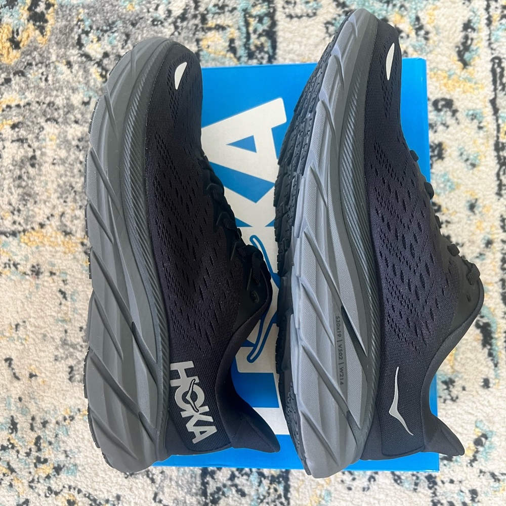 Hoka Clifton 8 Size 8.5